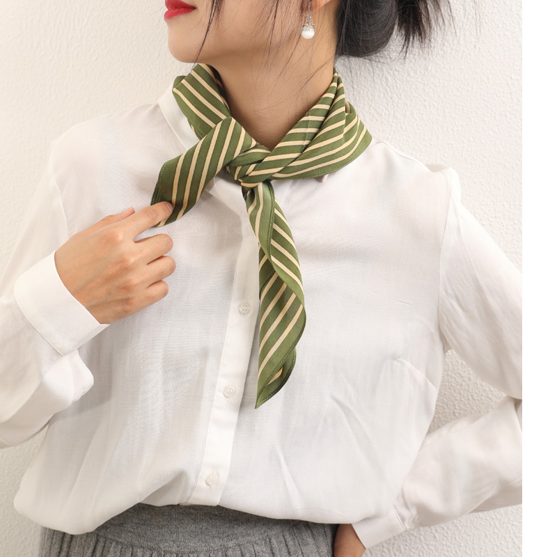 وشاح مطبوع بشريط للنساء ، حرير - مراجعة Women'S Fashion Hats وسعره