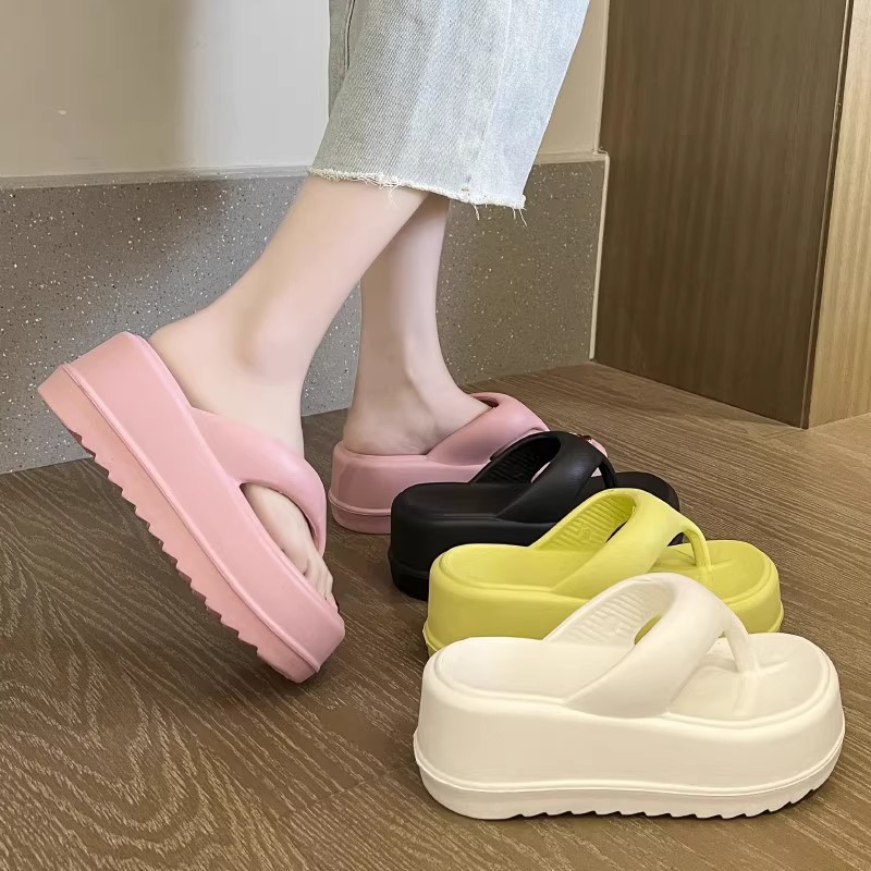 شباشب نسائية جديدة سميكة وعصري - مراجعة Women'S Fashion For Summer 2026 وسعره