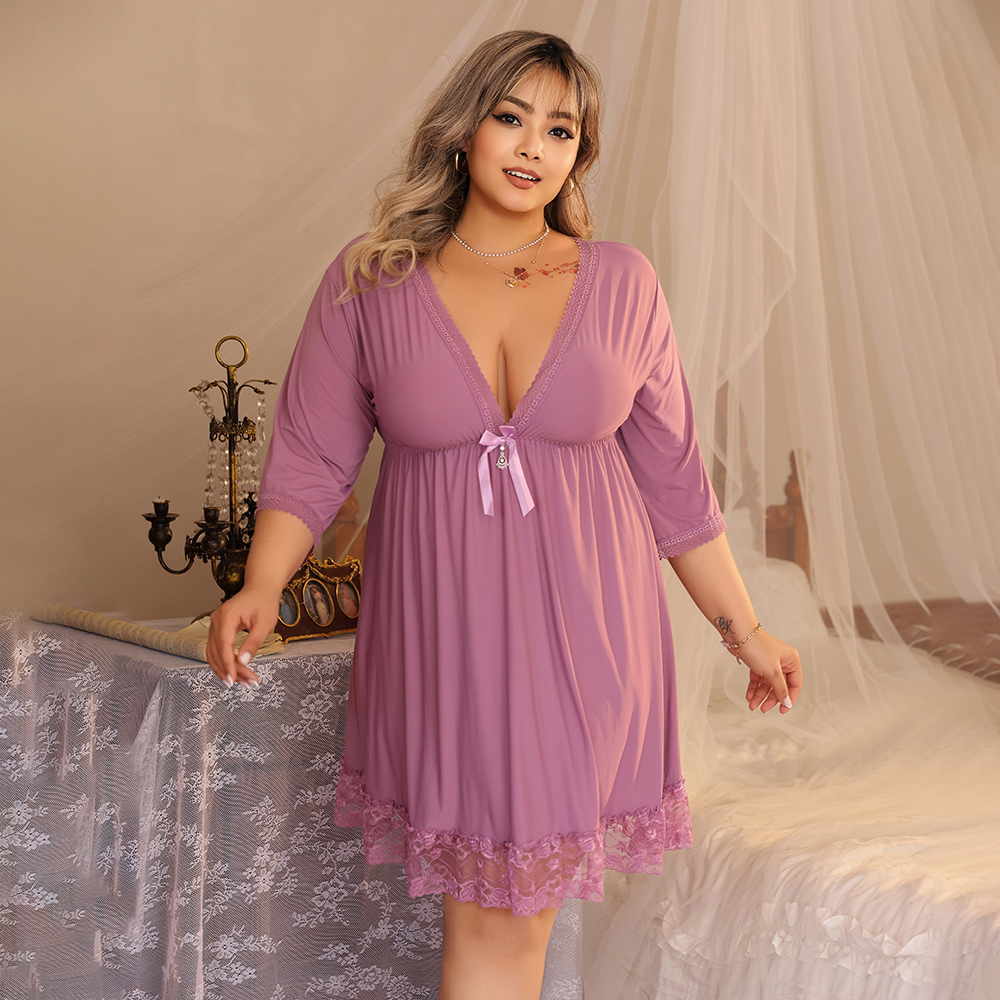 قميص نوم نسائي مقاس كبير مزين  - مراجعة Lace Trim Cami وسعره