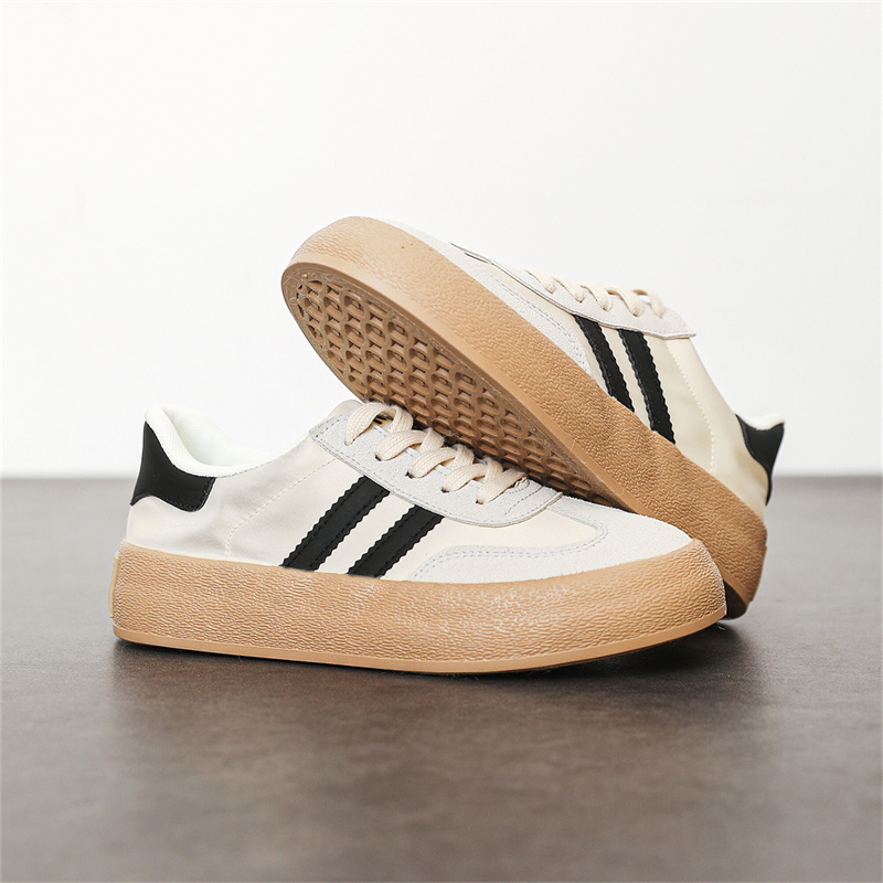أحذية رياضية نسائية جديدة قابل - مراجعة New Balance Fashion Women وسعره