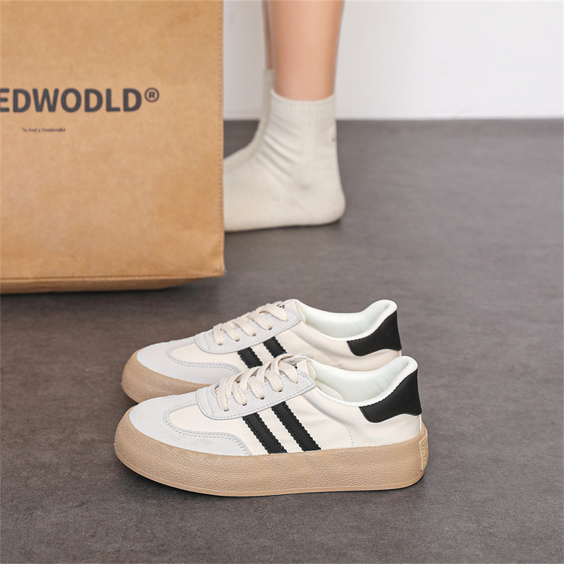 أحذية رياضية نسائية جديدة قابل - مراجعة New Balance Fashion Women وسعره