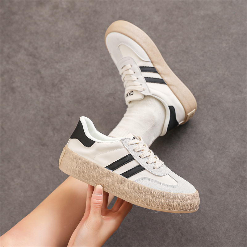 أحذية رياضية نسائية جديدة قابل - مراجعة New Balance Fashion Women وسعره