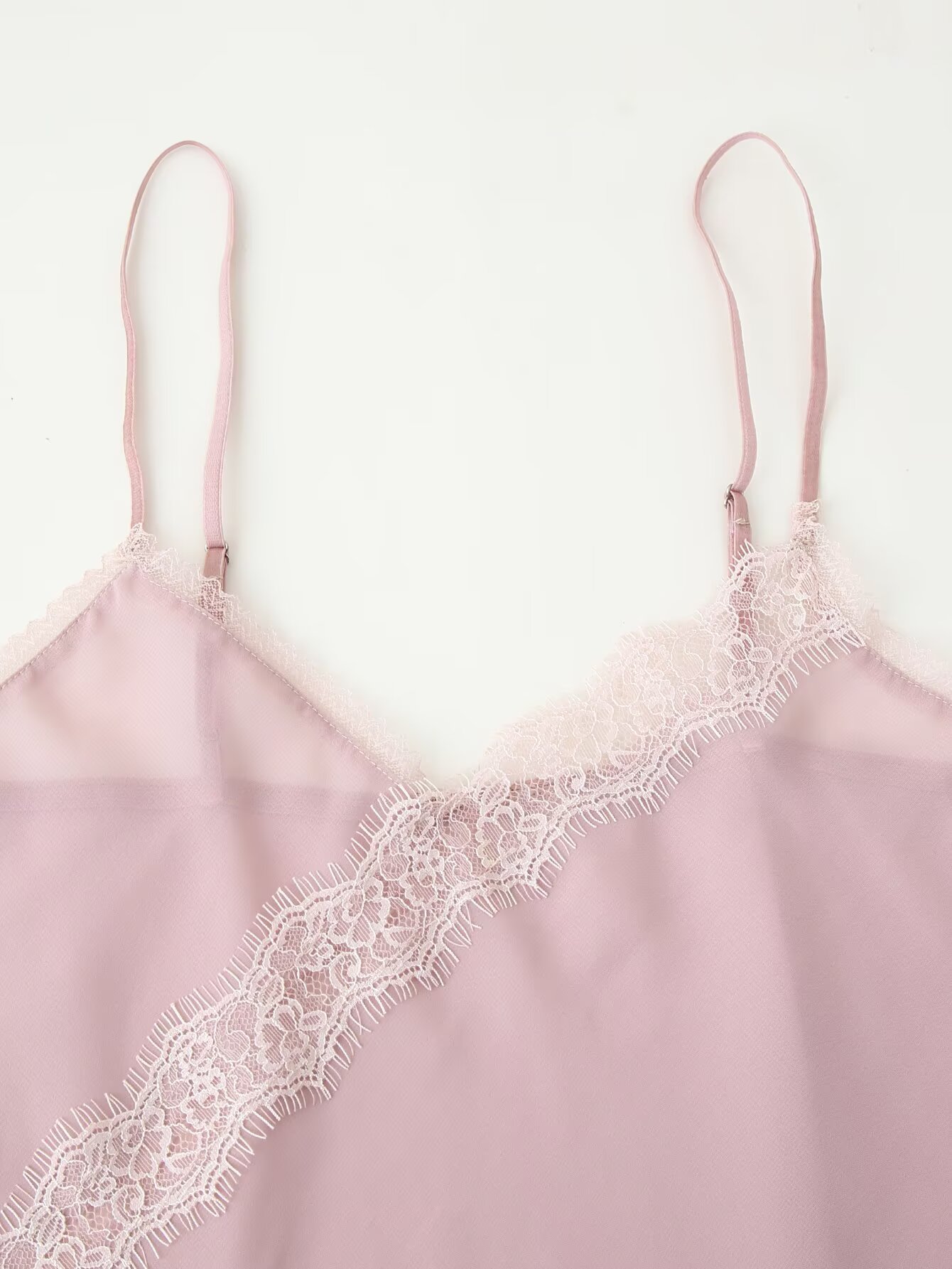 طقم توب وتنورة نسائي وردي من T - مراجعة Lace Trim Cami وسعره