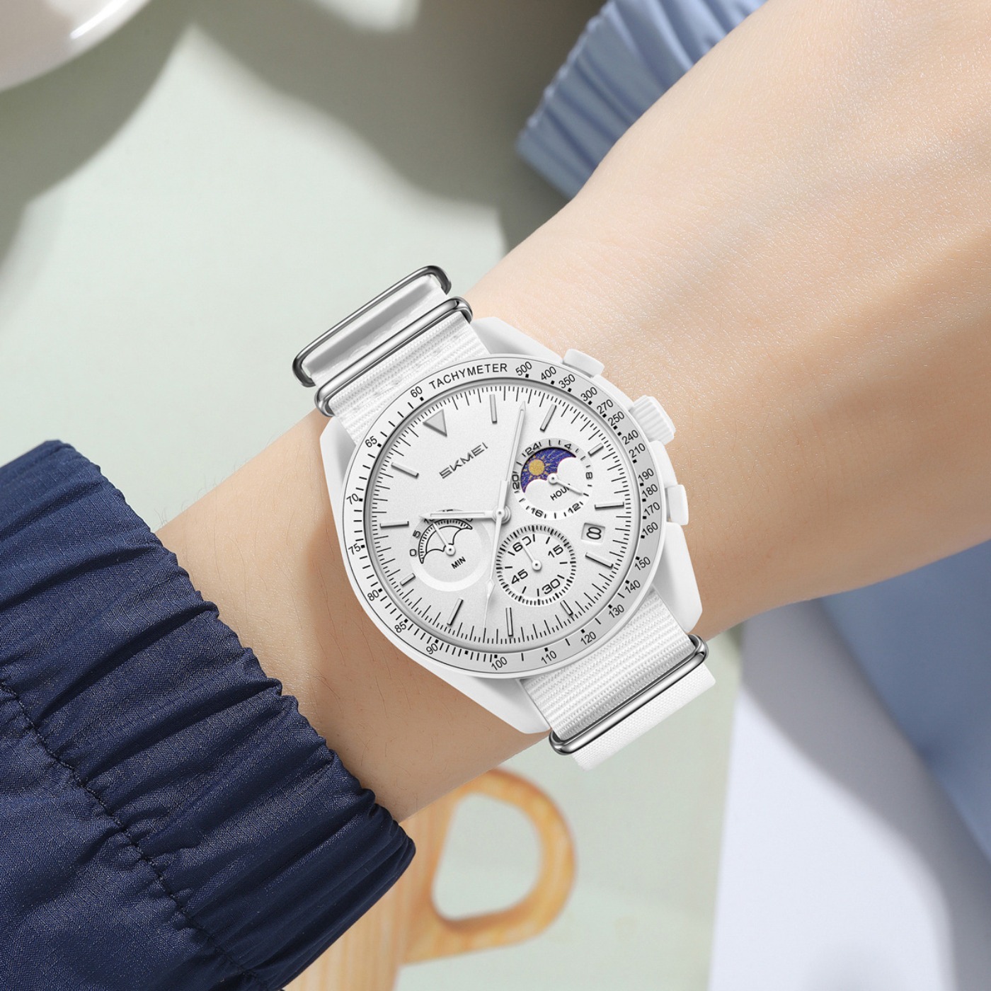 ساعة كوارتز عالية الجودة متعدد - مراجعة Women'S Fashion Quartz Watch وسعره